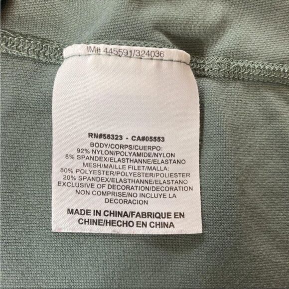 Nike Womens Green Fit Dry 1/4 Zip Long Sleeves Activewear PulloverSize L (12-14) - Picture 5 of 7